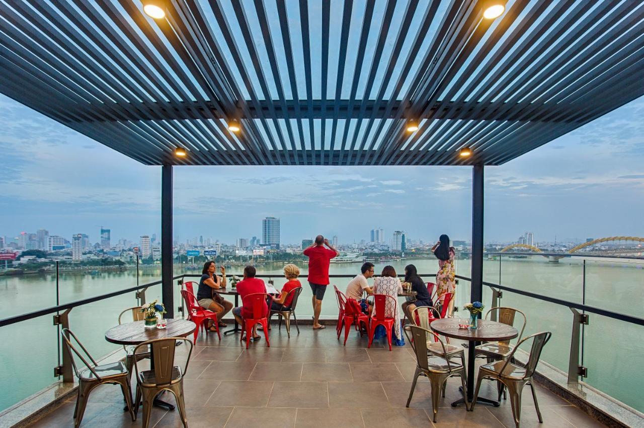 Avora Hotel Da Nang Bagian luar foto