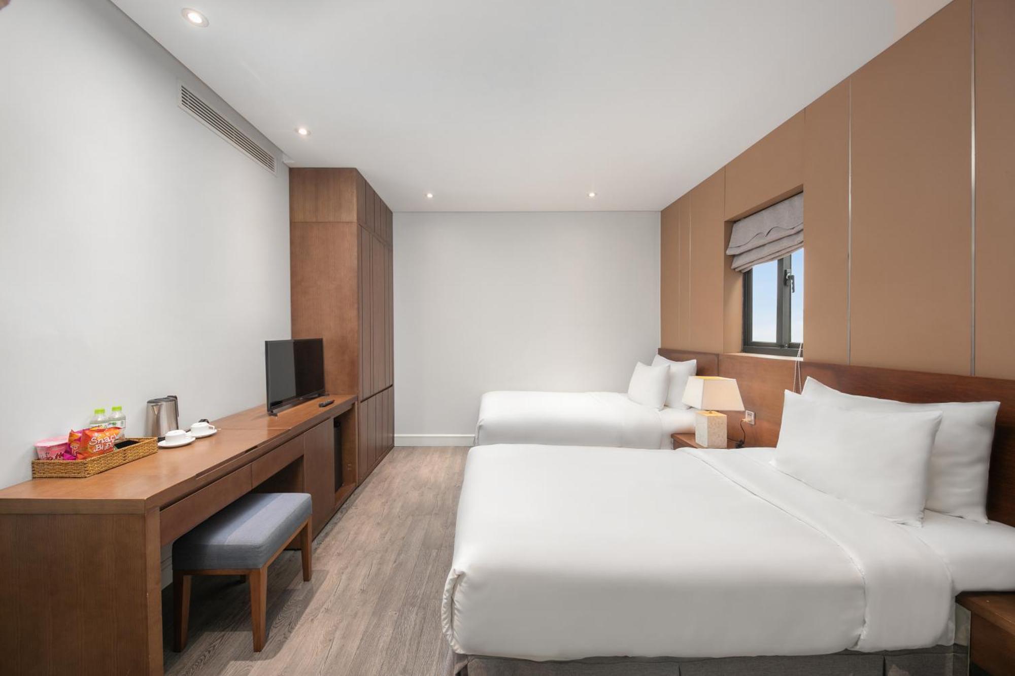 Avora Hotel Da Nang Bagian luar foto