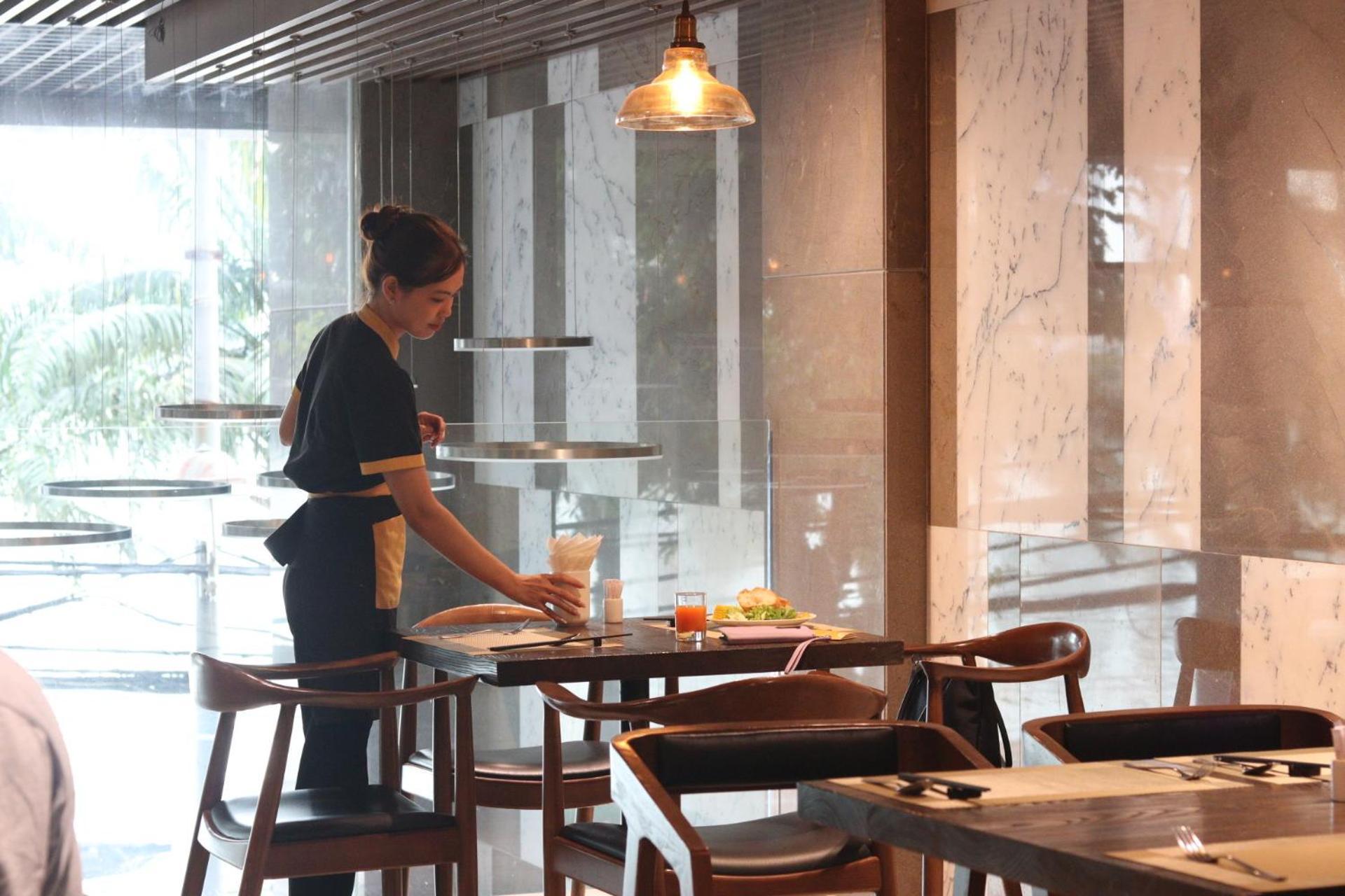 Avora Hotel Da Nang Bagian luar foto