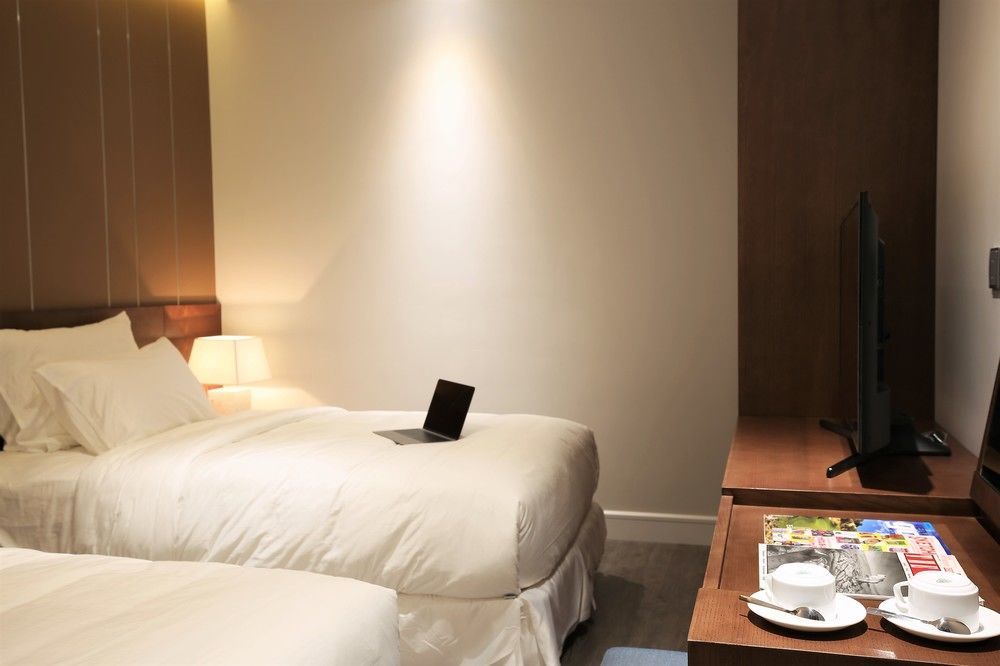 Avora Hotel Da Nang Bagian luar foto